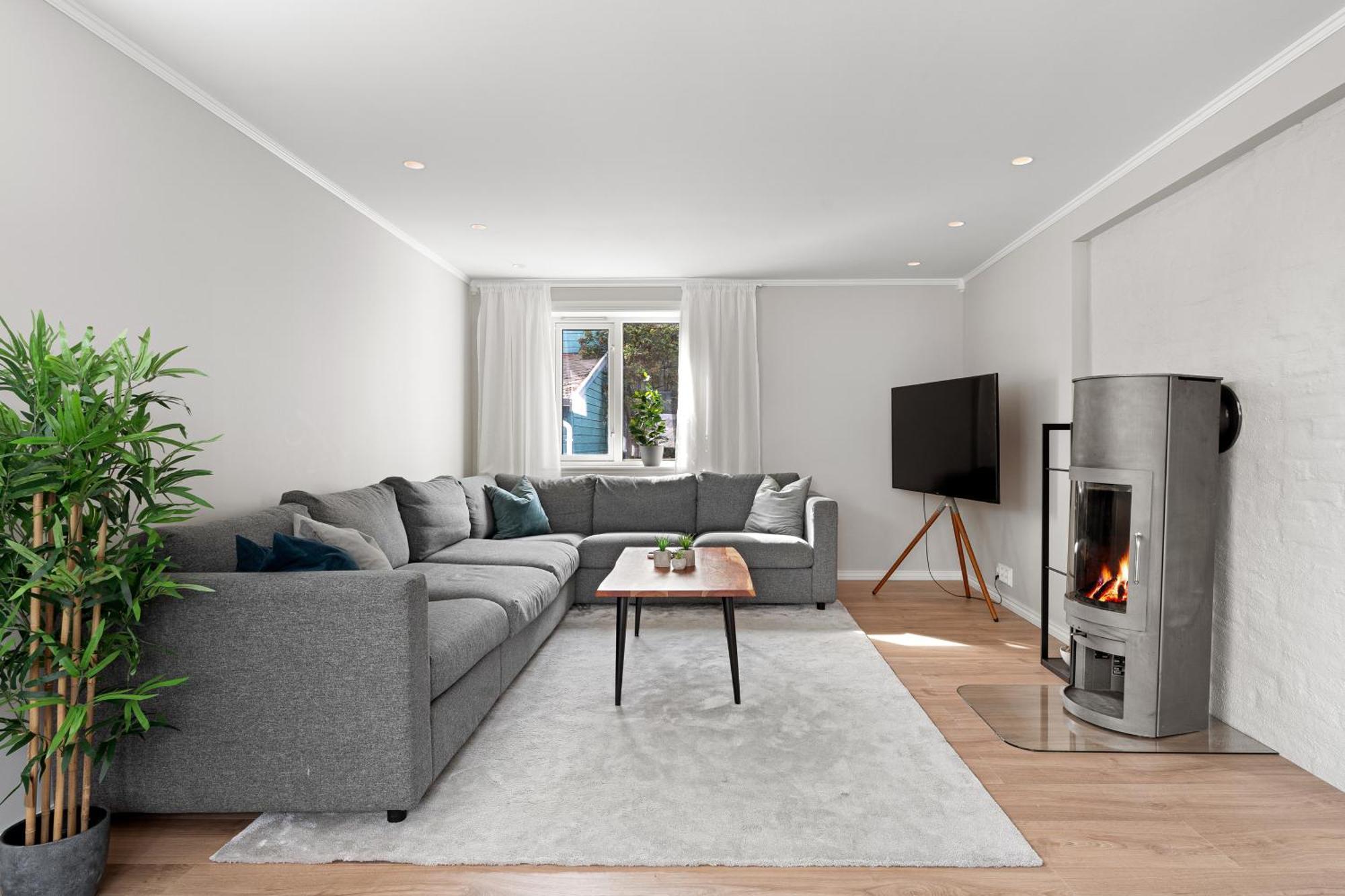 Arctic Homes - Historical Tromso House With View Exterior photo